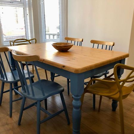 Vila House With Parking, Short Stroll To Quay, Shops And Restaurants Poole Exteriér fotografie