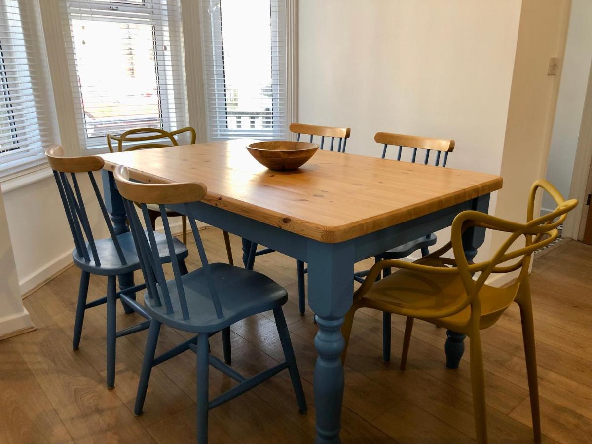 Vila House With Parking, Short Stroll To Quay, Shops And Restaurants Poole Exteriér fotografie