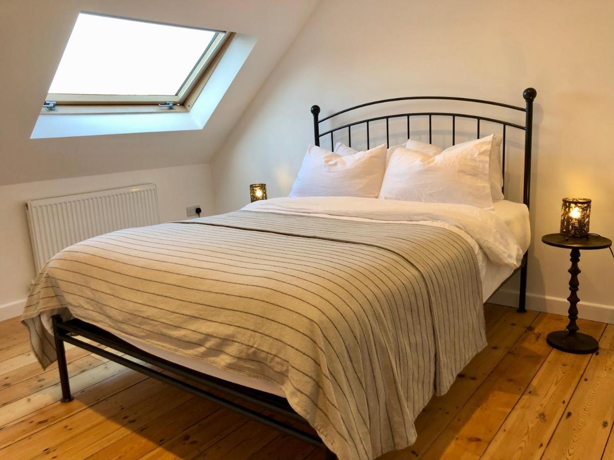 Vila House With Parking, Short Stroll To Quay, Shops And Restaurants Poole Exteriér fotografie